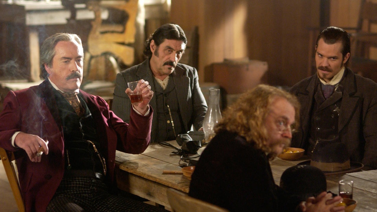 Filme: "Deadwood: O Filme" (2004), Ed Bianchi, Daniel Minahan, Walter Hill, Gregg Fienberg, Mark Tinker, Davis Guggenheim, Steve Shill, Alan Taylor, Michael Engler, Michael Almereyda, Timothy Van Patten, Daniel Attias, Adam Davidson, Tim Hunter