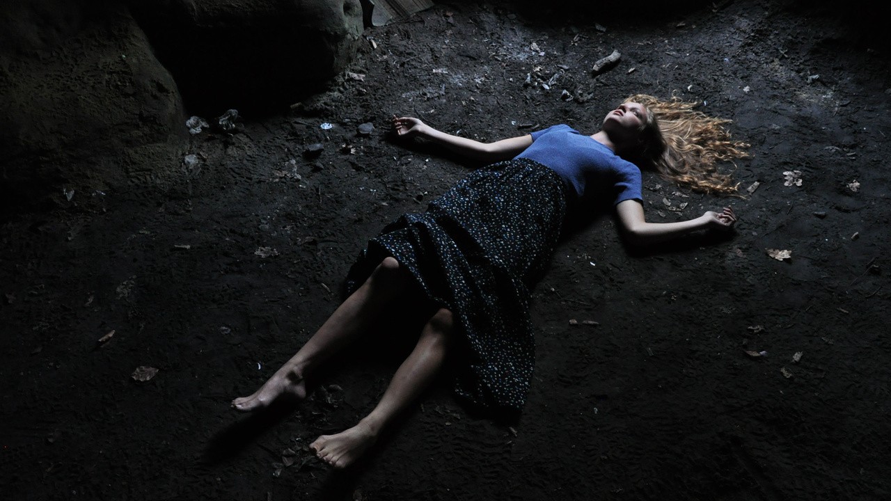 Filme: "Sarah Plays a Werewolf" (2017), Katharina Wyss