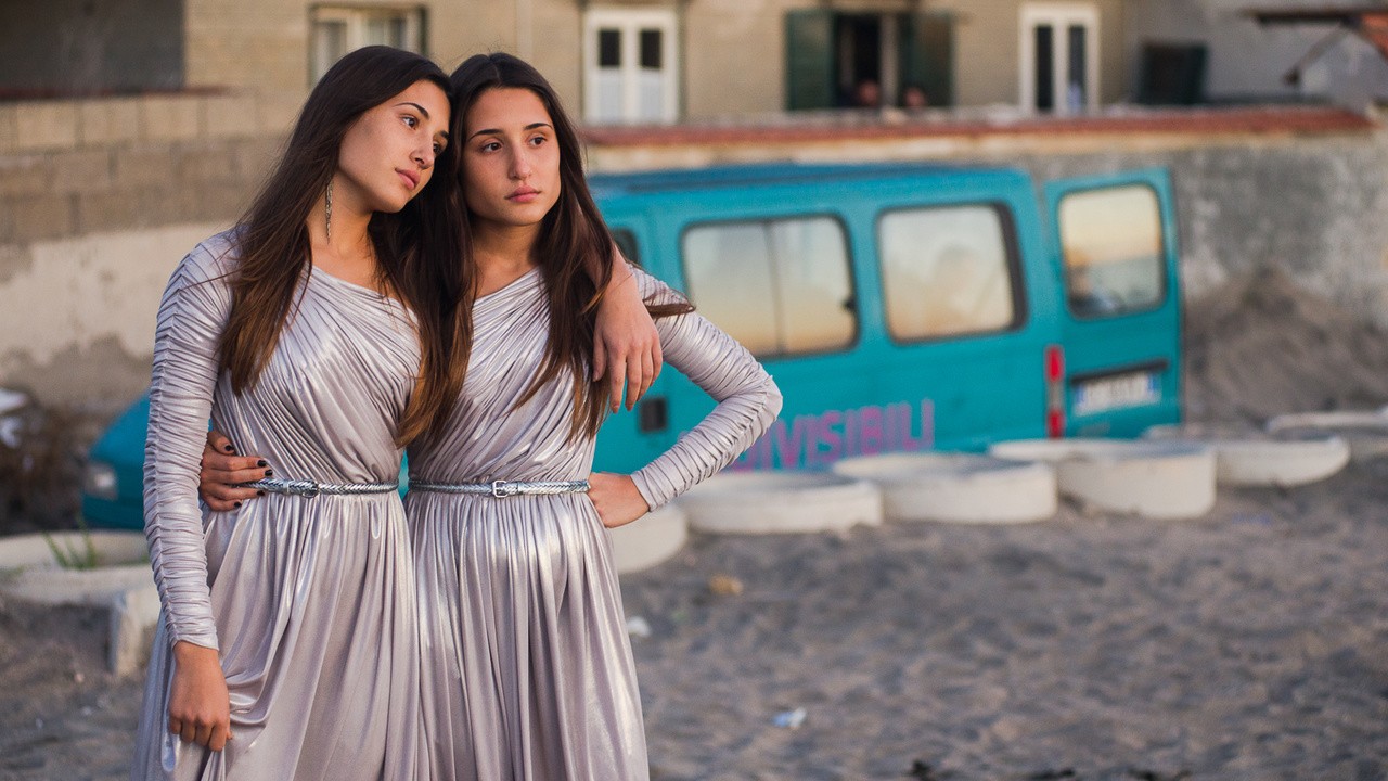 Filme: "Indivisíveis" (2016), Edoardo De Angelis