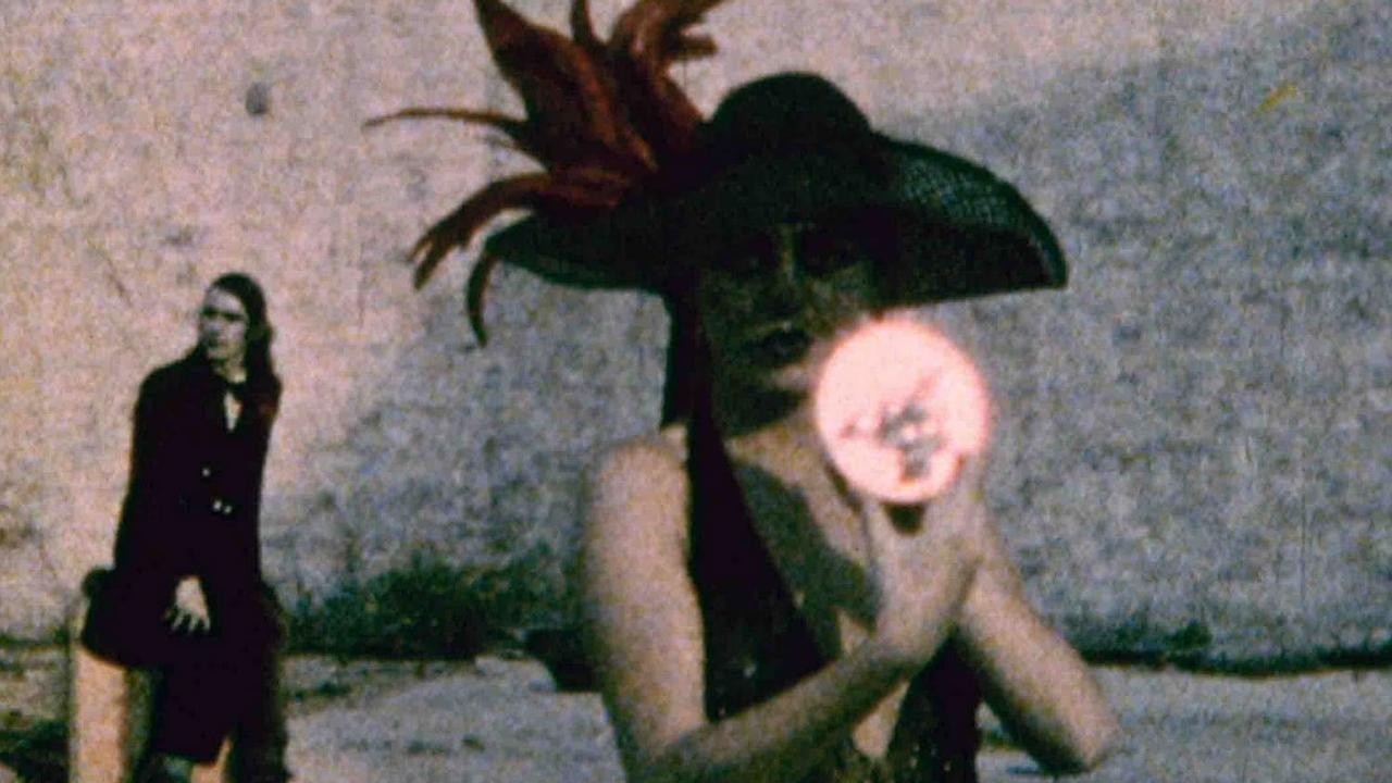 Filme: "Art of Mirrors" (1973), Derek Jarman