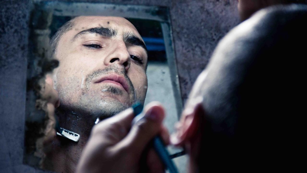 Filme: "A Fábrica" (2011), Aly Muritiba