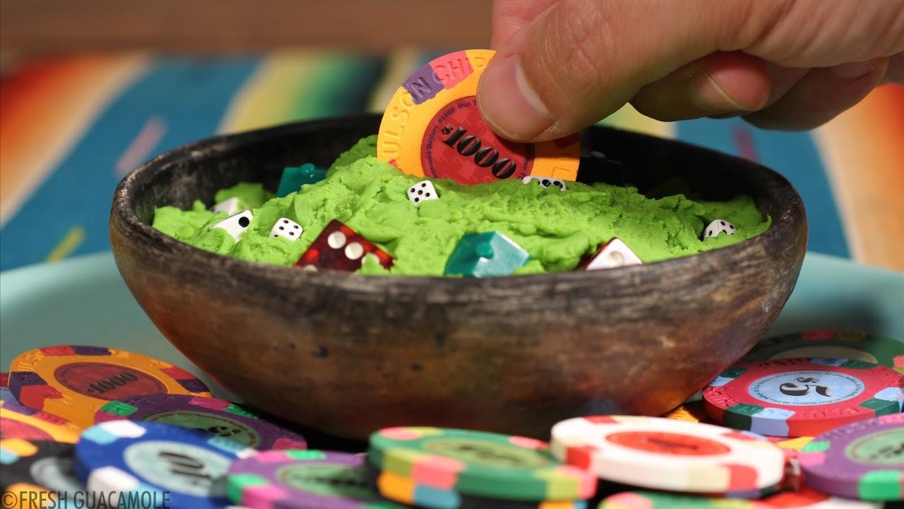 Filme: "Fresh Guacamole" (2012), PES