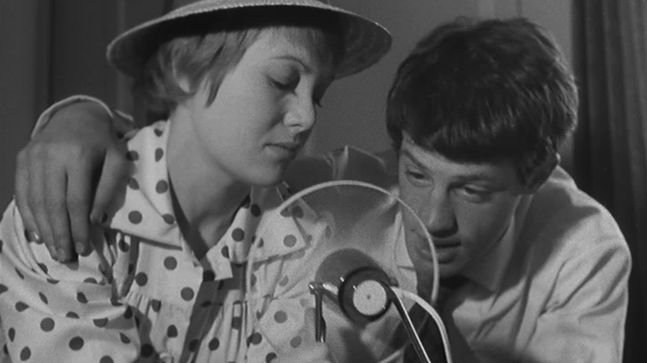 Filme: "Charlotte and Her Boyfriend" (1958), Jean-Luc Godard