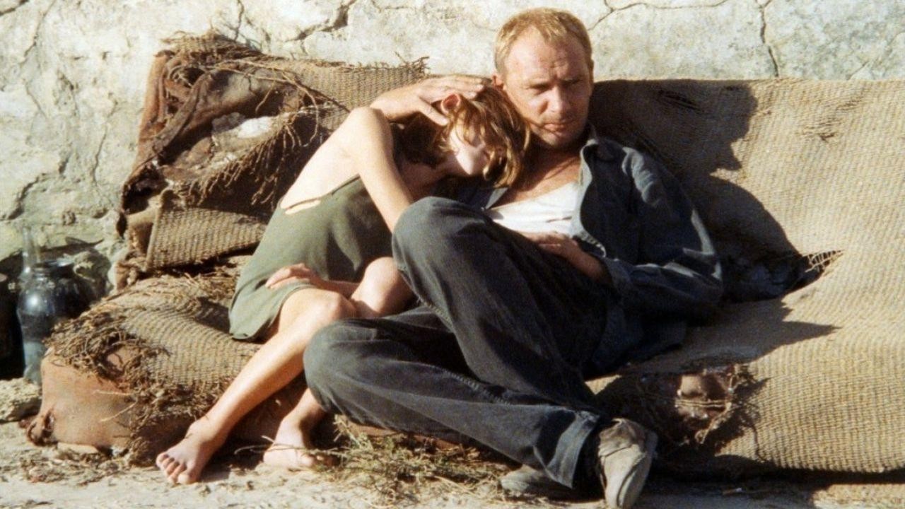 Filme: "Seven Invisible Men" (2005), Sharunas Bartas