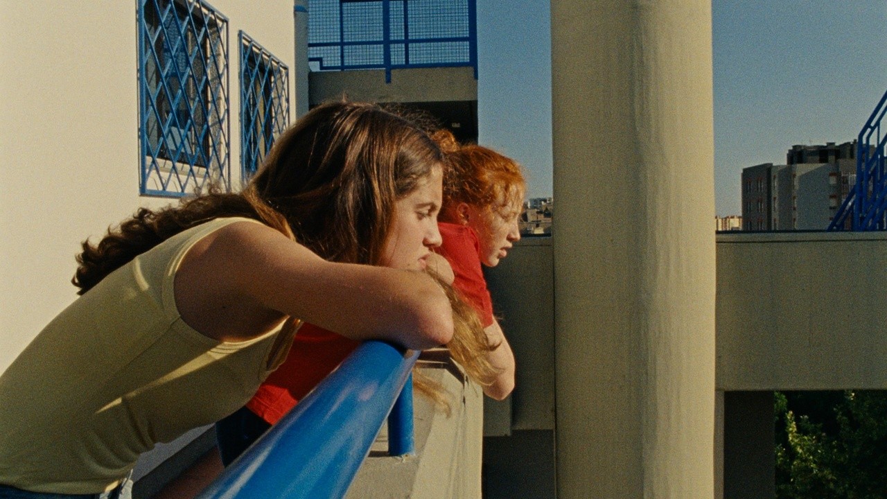 Filme: "John From" (2015), João Nicolau