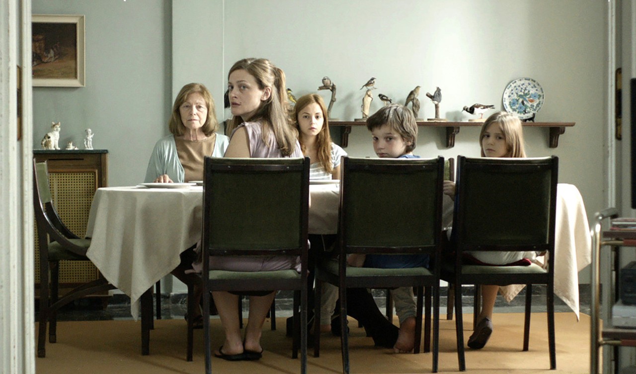 Filme: "Miss Violence" (2013), Alexandros Avranas