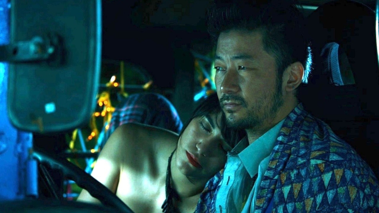 Filme: "Ruined Heart: Another Lovestory Between a Criminal & a Whore" (2014), Khavn