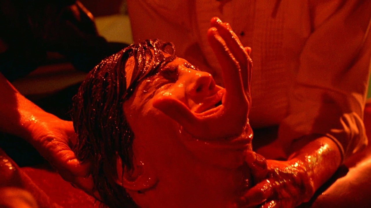 Filme: "Society: O Baile da Demolição" (1989), Brian Yuzna