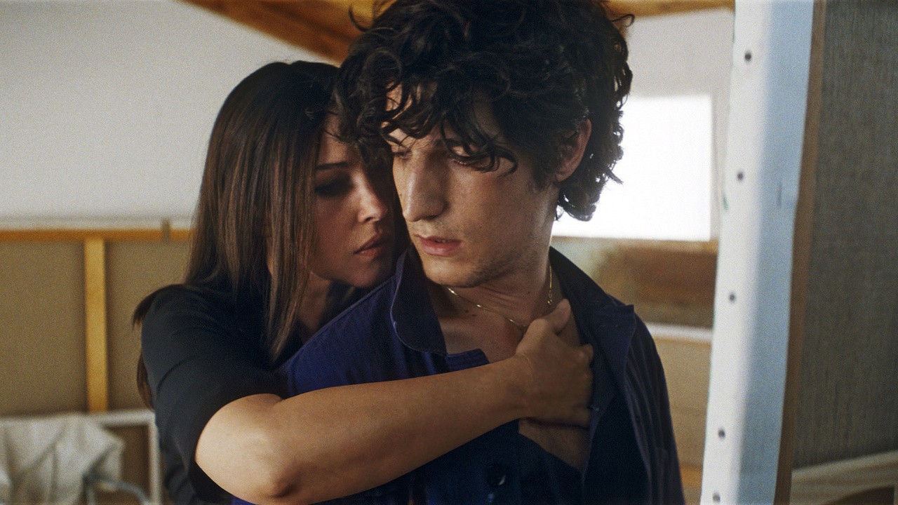 Filme: "Um Verão Ardente" (2011), Philippe Garrel
