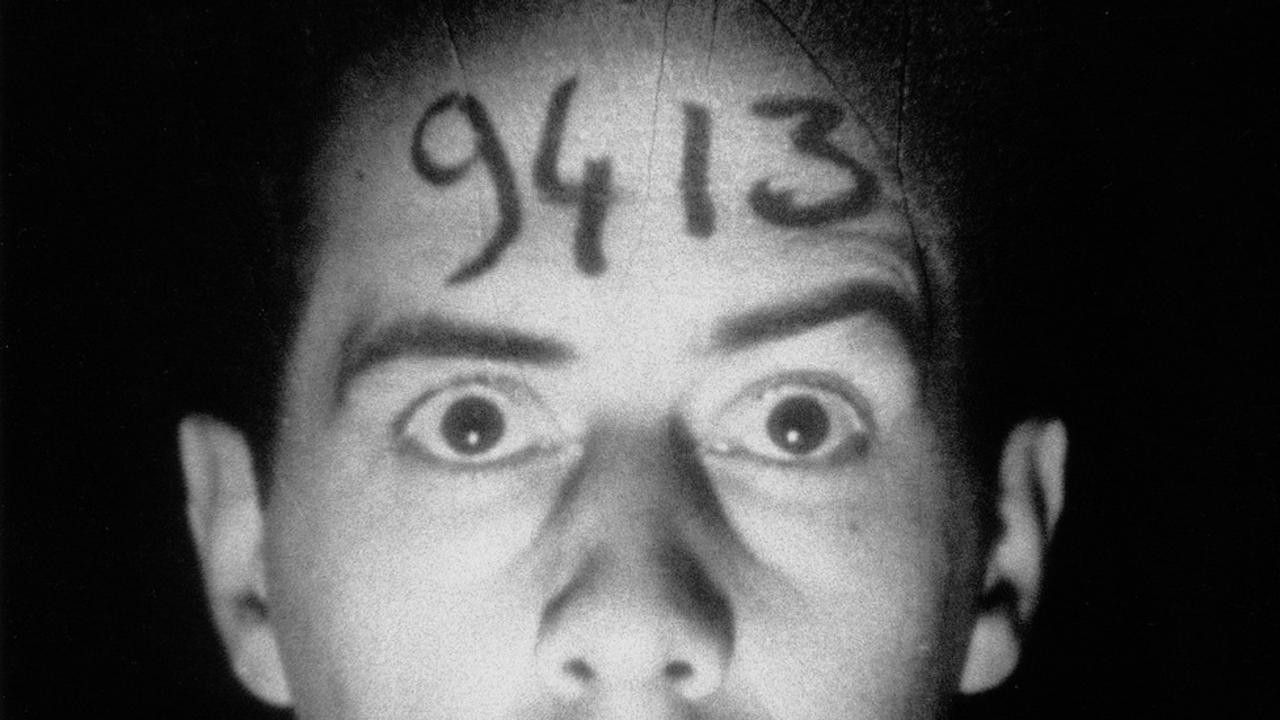 Filme: "The Life and Death of 9413, a Hollywood Extra" (1928), Robert Florey, Slavko Vorkapić