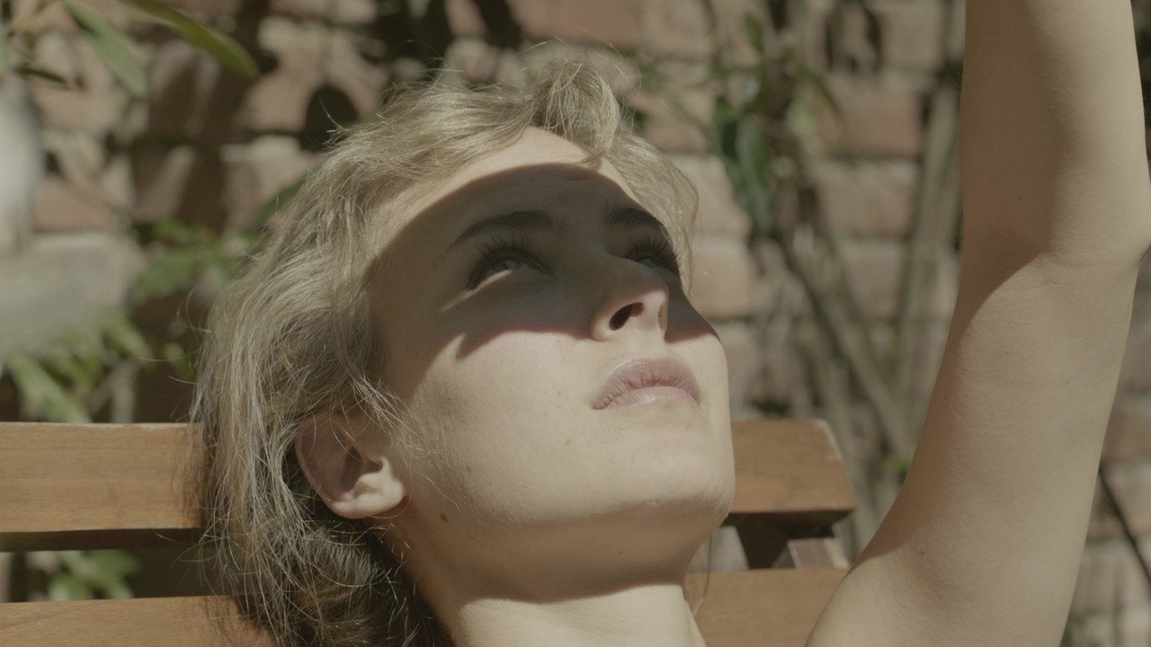 Filme: "Still Night, Still Light" (2016), Sophie Goyette